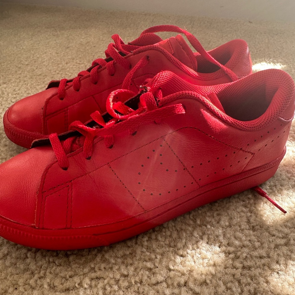 Boys Red nike sneakers